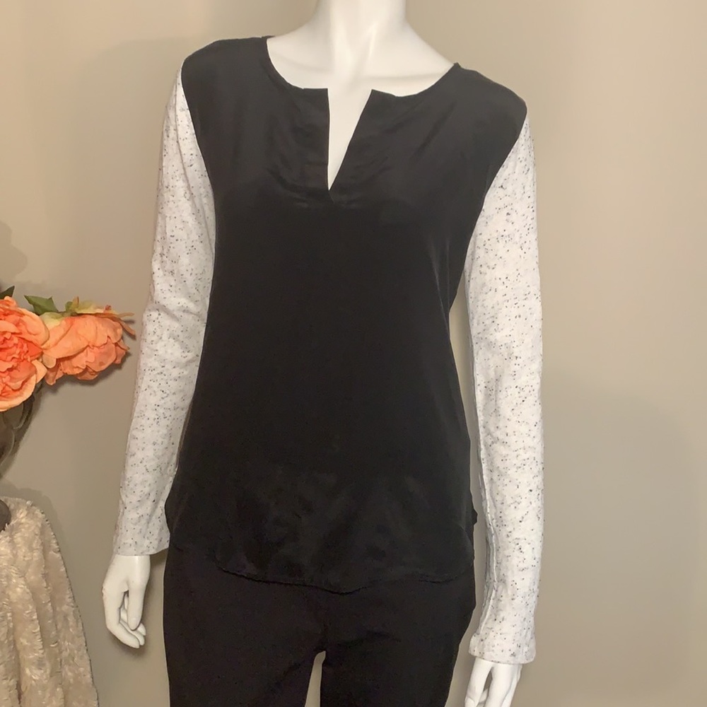 Silky front tee shirt